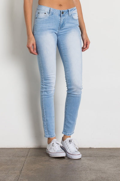 Rock & Royal Mid Rise Solid Stretch Skinny Jeans - Light Wash - Essentially Elegant 