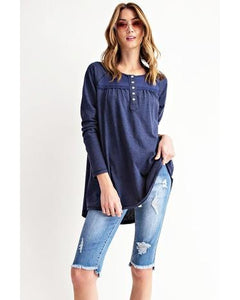 Easel Long Sleeve Knit Loose FIT Henly Top in Navy